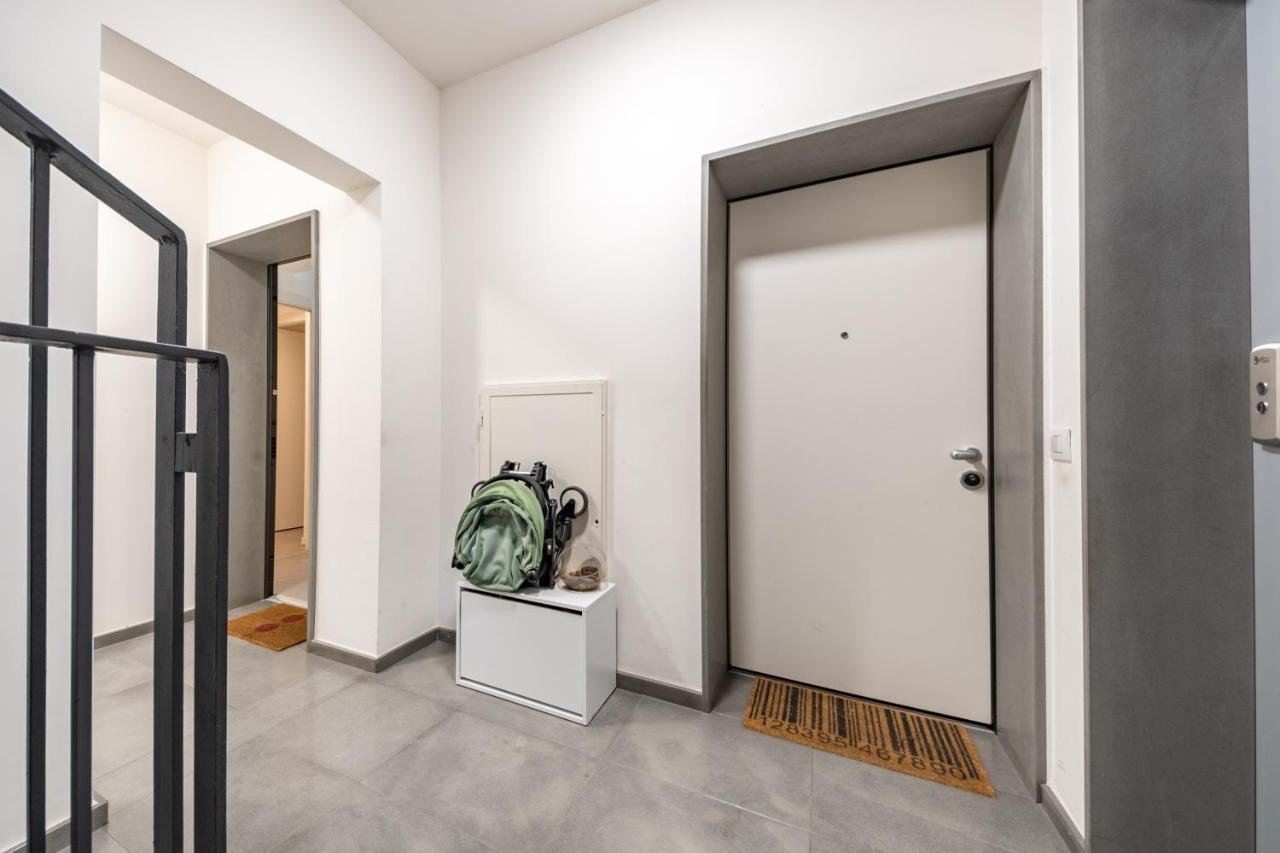 Renovated Apt With Garden & Veranda! Milano Esterno foto
